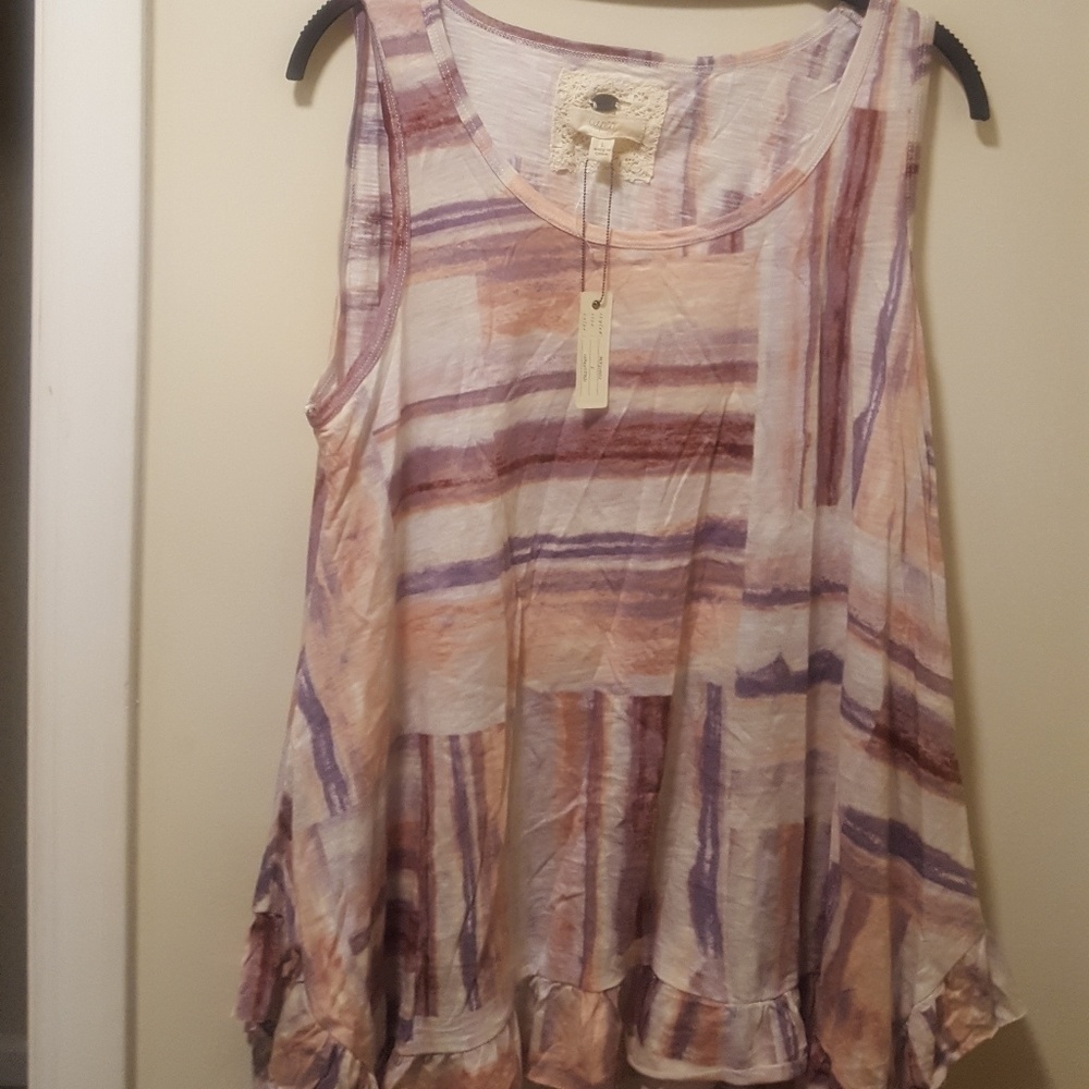 New!! Cupio blush short sleeve  top